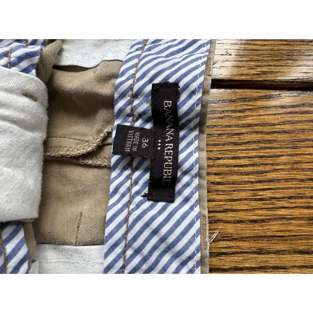 Banana Republic Men's Aiden Flat Front Chino Shorts, Size 36, Lot of 5 - Picture 15 of 16